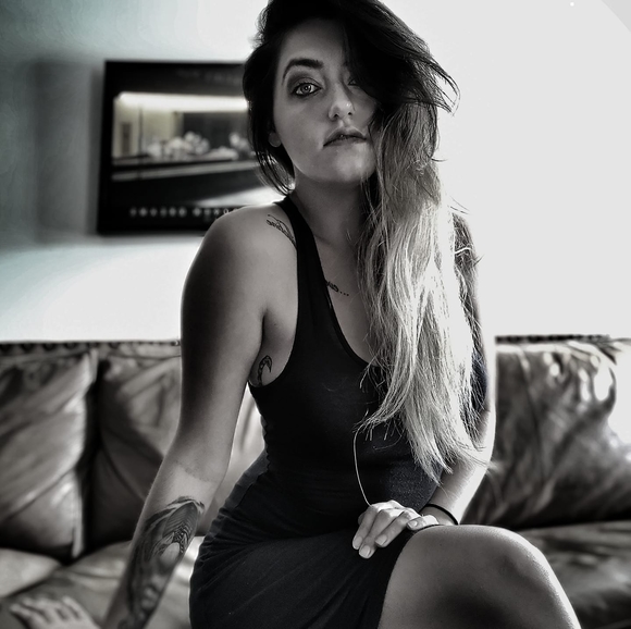 Meet your Posher, Caitlyn - Picture 1 of 1